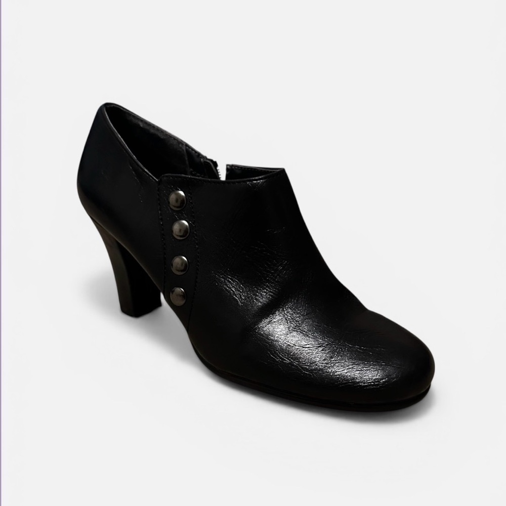Aerosoles Ankle Booties Womens 8 Black Side Zip 2.5" Heel Faux Leather